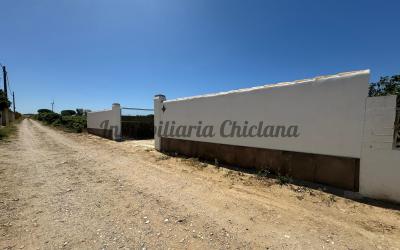 Magnífica Finca segregada en la zona de El Marquesado, Chiclana